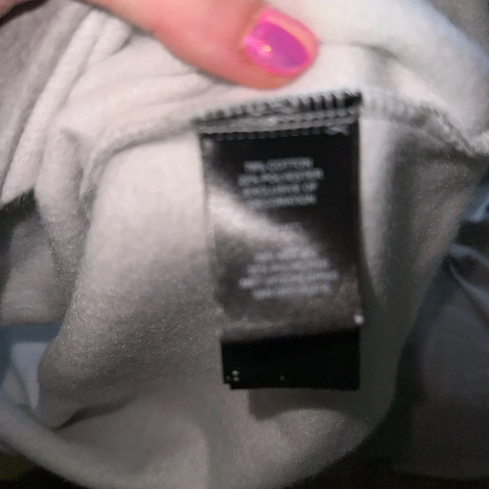 Harley-Davidson Gray and White Sweatshirt - Picture 3 of 4